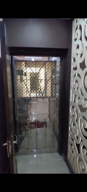 Bathroom in 4 BHK Apartment at Aditya Urban Casa, Sector 78 – for Rent