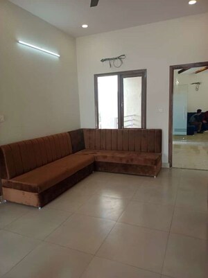 Living Room in 6 BHK Apartment at Omaxe Heights, Sector 86 – for Sale