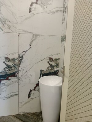 Bathroom in 2 BHK Builder Floor at Sector 18 – for Rent