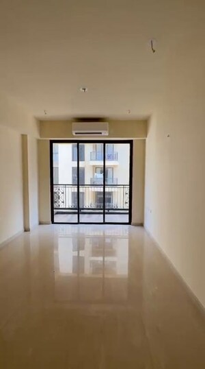 2 BHK Apartment For Sale in Lodha Sterling, Kolshet Road
