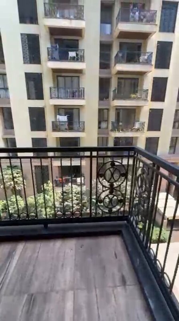 Balcony, lodha-sterling 2 Bedroom 868 Sq.Ft. Apartment In Kolshet Road Thane 10586286