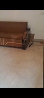 1 Rk  550 Sq.Ft. Builder Floor in Sector 20