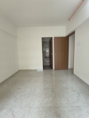 Room in 1 BHK Apartment at Shilpriya Silicon Hofe, Tilak Nagar – for Rent