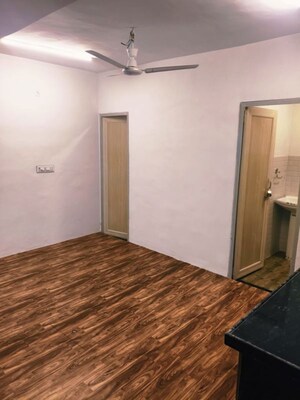   Office Space at Mahiraj Apartments, Bani Park – for Rent