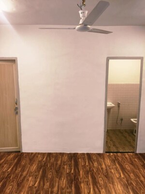   Office Space at Mahiraj Apartments, Bani Park – for Rent