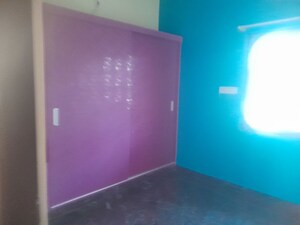 Room in 2 BHK Builder Floor at Nri Layout – for Rent