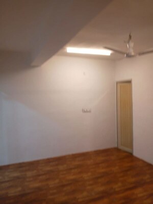   Office Space at Mahiraj Apartments, Bani Park – for Rent