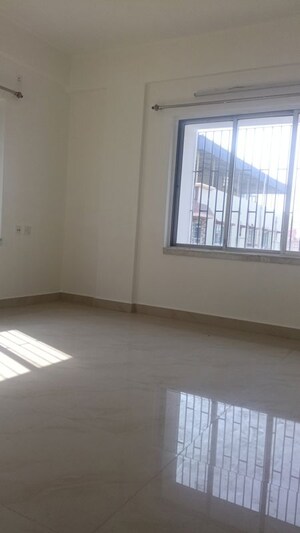 Room in 3 BHK Apartment at New Town Action Area 1 – for Sale
