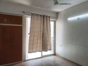 Room in 2 BHK Apartment at Prateek Grand City, Siddharth Vihar – for Rent