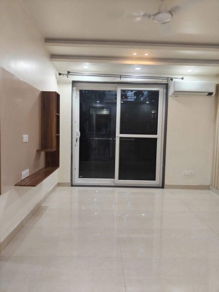 undefined, gaur-city-2 2 Bedroom 955 Sq.Ft. Apartment In Gaur City 2 Greater Noida 10586372