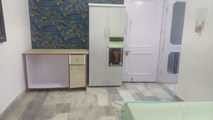 Bathroom in 1 BHK Builder Floor at Sector 39 – for Rent