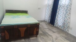 1 BHK Builder Floor For Rent in Sector 39