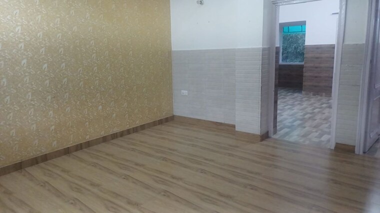 Room, sector 39 2 Bedroom 1000 Sq.Ft. Builder Floor In Sector 39 Chandigarh 10586398