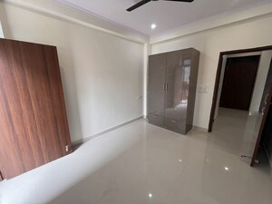 Room in 2 BHK Builder Floor at Sector 23 Dwarka – for Rent