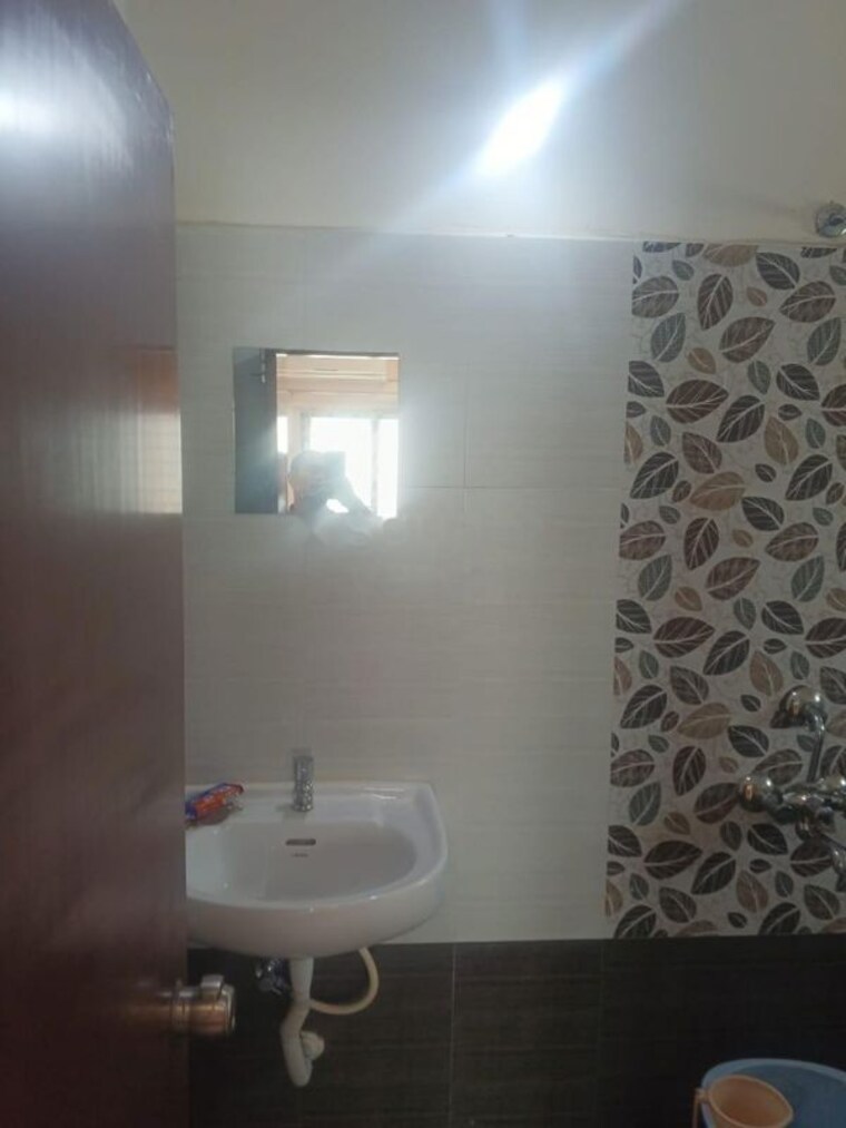 Bathroom, gandhi-towers 3 Bedroom 1600 Sq.Ft. Apartment In Kukatpally Hyderabad 10586428