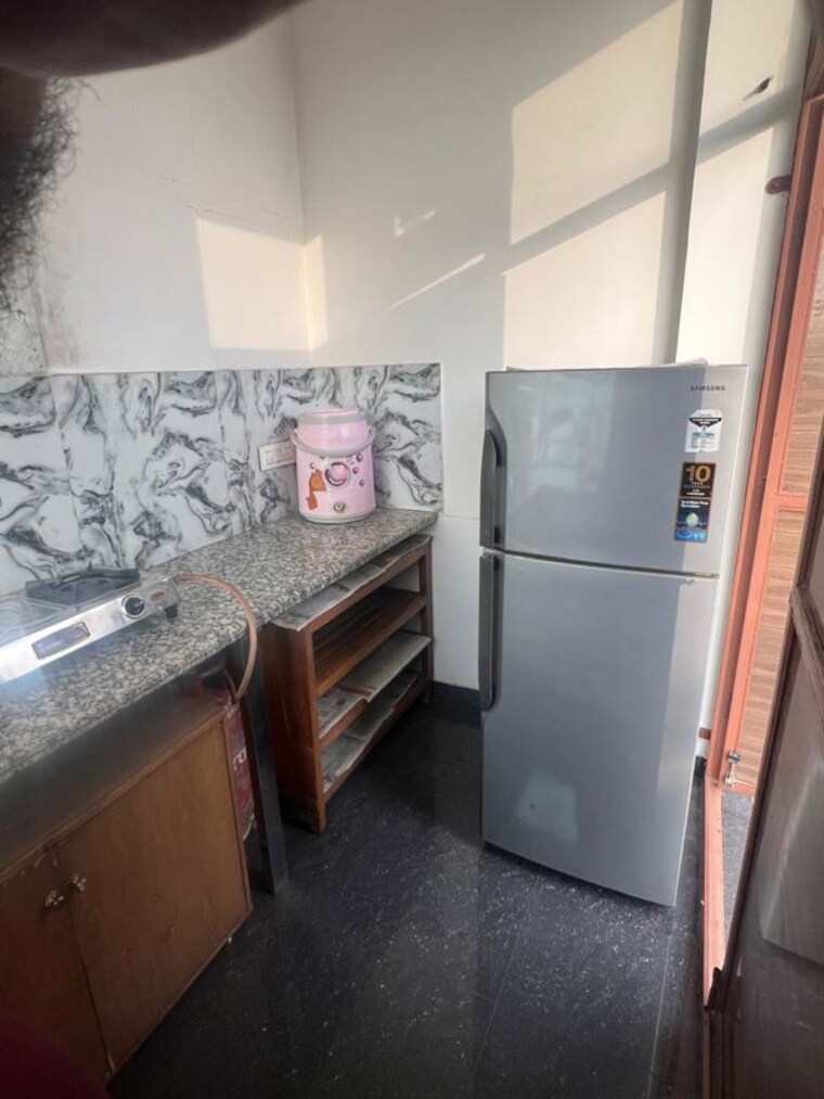Kitchen, sector 43 1 Bedroom 450 Sq.Ft. Independent House In Sector 43 Chandigarh 10586408