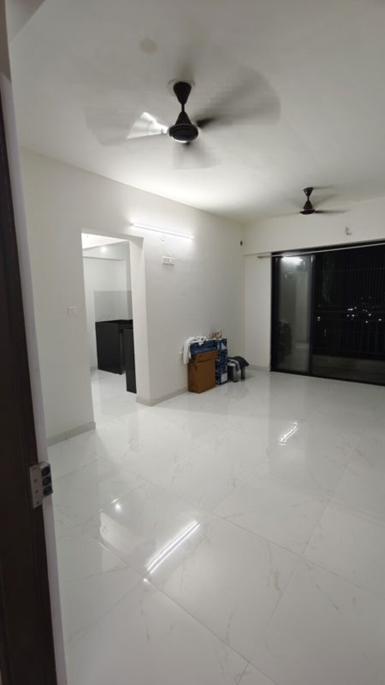 Room, runwal-gardens-phase-i 1.5 Bedroom 554 Sq.Ft. Apartment In Dombivli East Thane 10586433