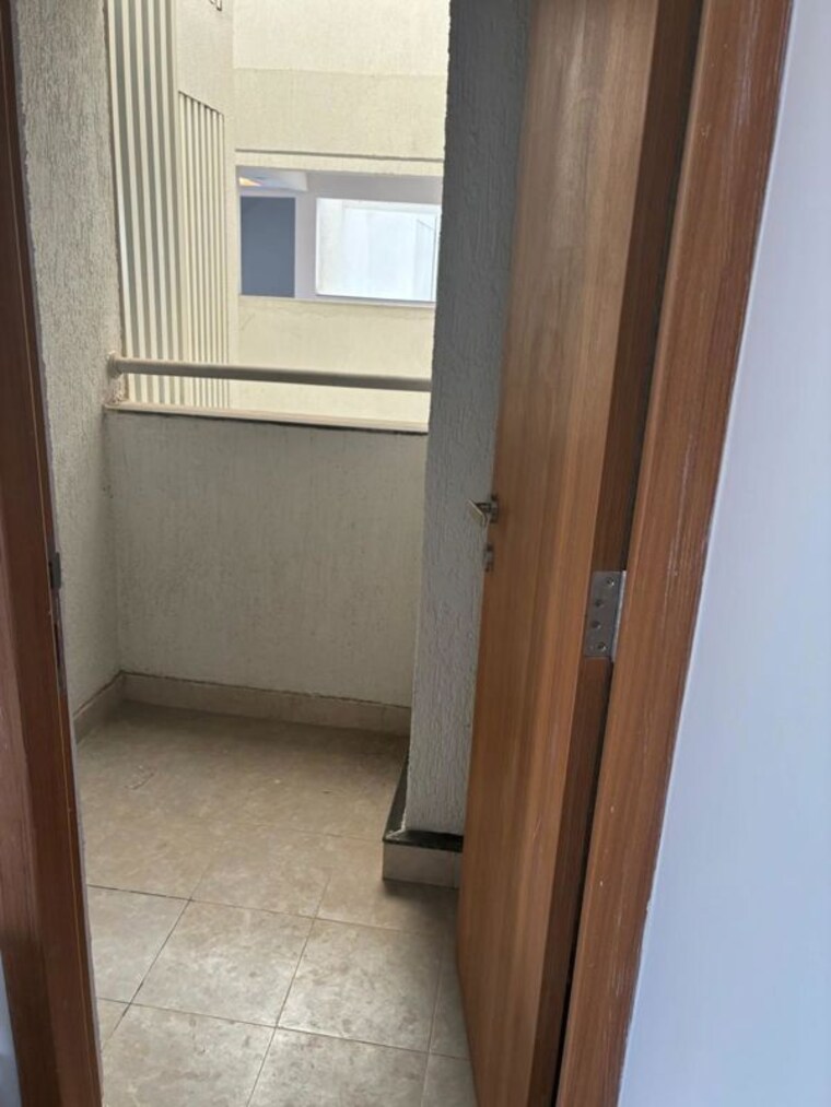 Bathroom, gera-planet-of-joy 3.5 Bedroom 1850 Sq.Ft. Apartment In Kharadi Pune 10586432