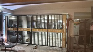 Balcony in 3 BHK Builder Floor at Sapphire Tower, Sector 104 – for Rent