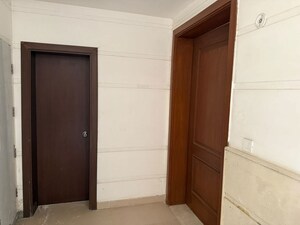 Room in 2 BHK Apartment at M3M Woodshire, Sector 107 – for Rent