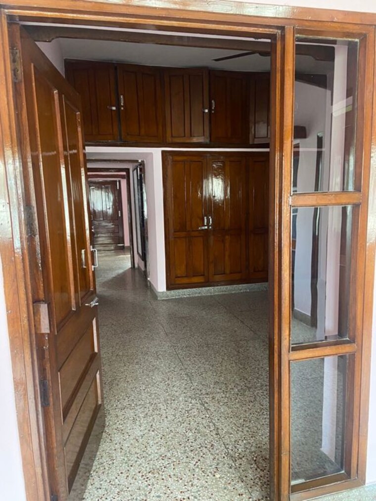 Balcony, sector 21 3 Bedroom 1000 Sq.Ft. Independent House In Sector 21 Chandigarh 10586483