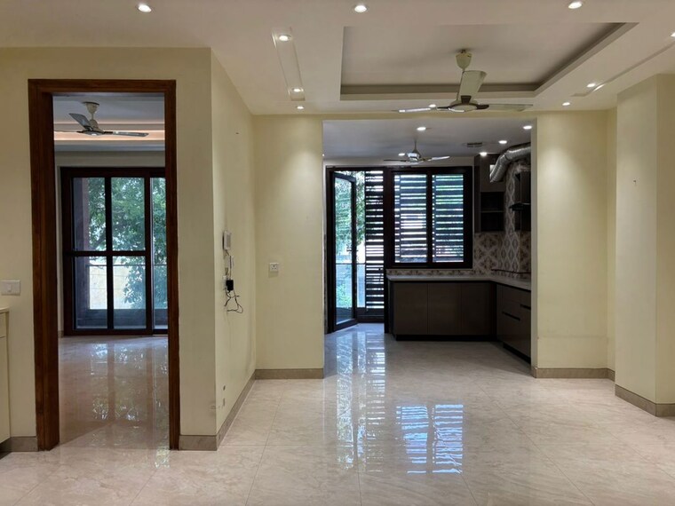 Room, sushant lok i 3 Bedroom 215 Sq.Yd. Builder Floor In Sushant Lok I Gurgaon 10586496