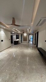 4 BHK 418 Sq.Yd. Builder Floor in DLF Phase II