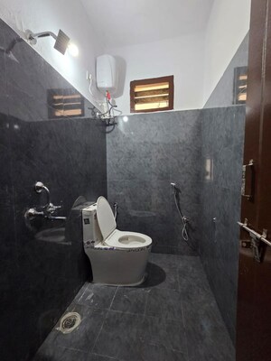Bathroom in 2 BHK Apartment at Sri Sai Ayyapa Sadan, Madhapur – for Rent