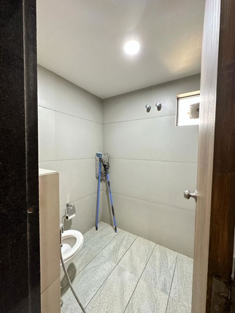 Bathroom, true-westgate Commercial Office Space 1655 Sq.Ft. In Makarba Ahmedabad 10586537