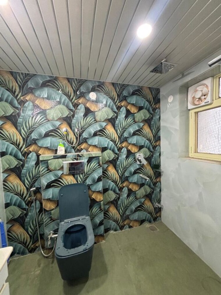 Attached Bathroom, sector 4 dwarka 3 Bedroom 2000 Sq.Ft. Apartment In Sector 4 Dwarka Delhi 10586581