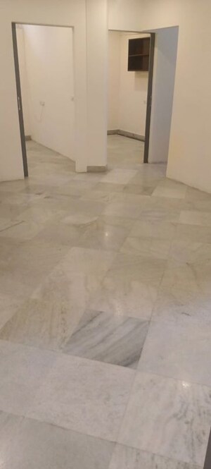 Room in  Office Space at Defence Colony – for Rent