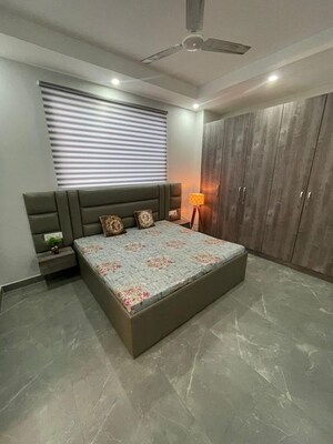 Bedroom in 1 BHK Builder Floor at Sector 40 – for Rent