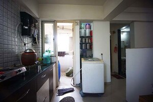 Team Area in 1 BHK Apartment at Narol – for Sale