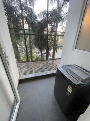 Balcony in 1 BHK Builder Floor at Sector 47 – for Rent