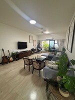 3 BHK + Extra Room,Basement,Store Room 1800 Sq.Ft. Apartment in Sterling Seaface