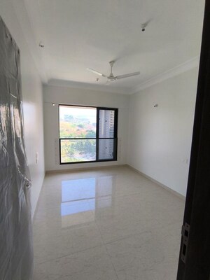 Room in 1 BHK Apartment at K Raheja Raheja Residency, Malad East – for Rent