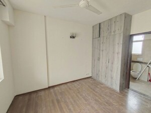 Room in 2 BHK Apartment at M3M Woodshire, Sector 107 – for Rent