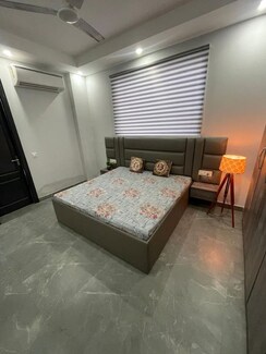 1 BHK Builder Floor For Rent in Sector 38