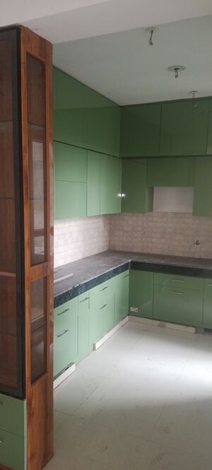 Kitchen in 4 BHK Builder Floor at BPTP Parkland Pride Phase 2, Sector 77 – for Rent