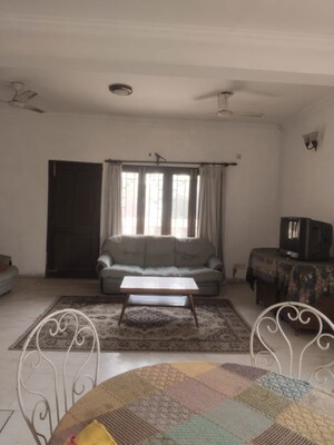 Living Room in 4 BHK Builder Floor at Jasola – for Rent