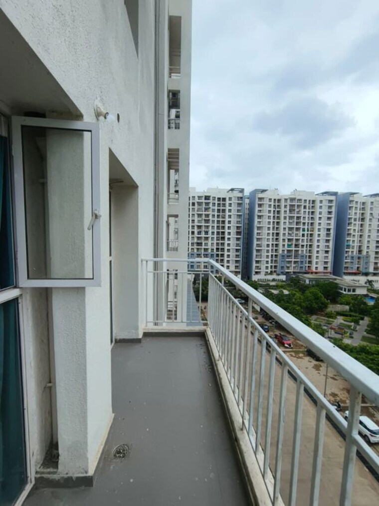 Balcony, godrej-greens 2 Bedroom 1000 Sq.Ft. Apartment In Undri Pune 10586648
