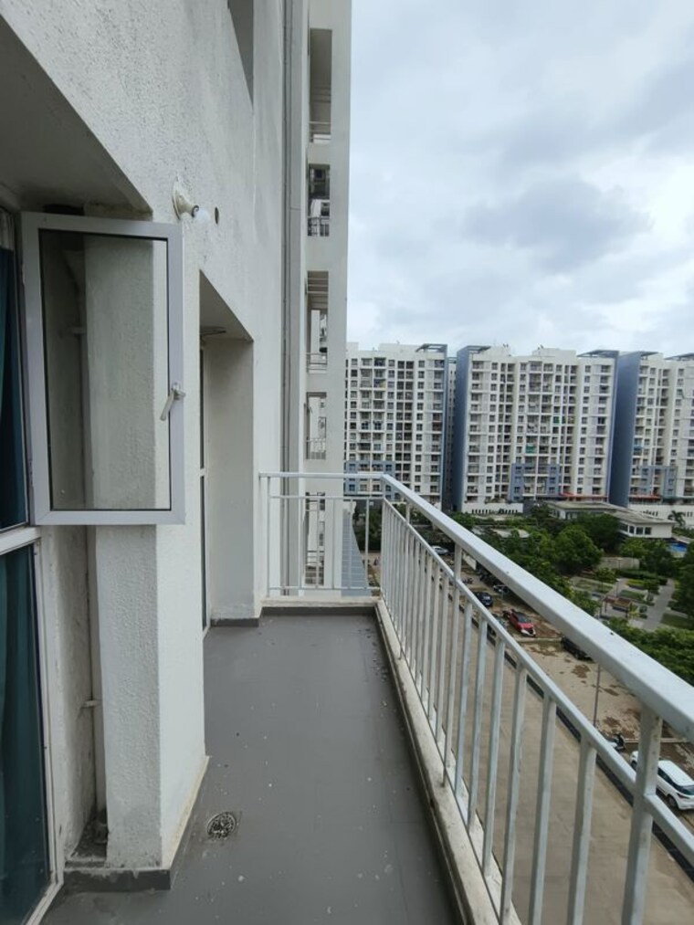 Balcony, godrej-greens 2 Bedroom 1000 Sq.Ft. Apartment In Undri Pune 10586648