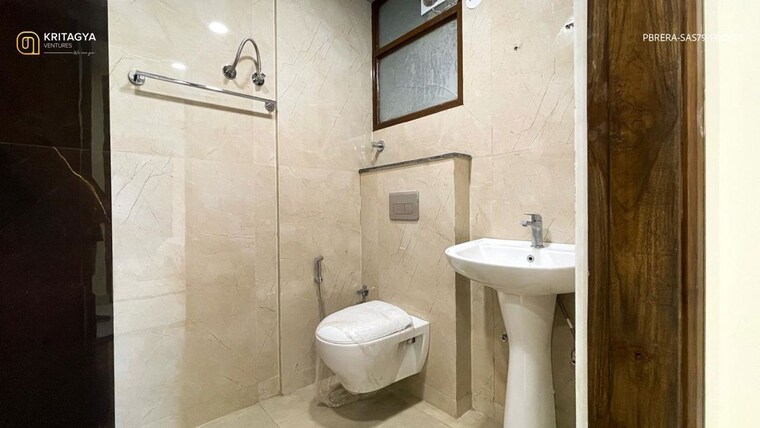 Bathroom, the-suman-marvelous 3 Bedroom 1450 Sq.Ft. Apartment In Ramgarh Bhudda Zirakpur 10586615