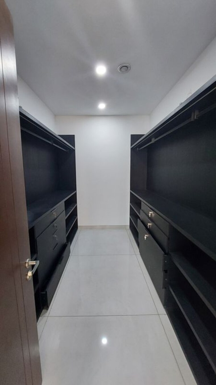 Kitchen, jayabheri-the-peaks 4 Bedroom 5450 Sq.Ft. Apartment In Narsingi Hyderabad 10586649