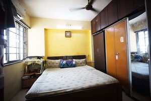 Bedroom in 1 BHK Apartment at Khokhra – for Sale