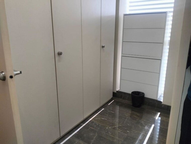 Cupboard, panchshil-trump-towers 5 Bedroom 6094 Sq.Ft. Apartment In Kalyani Nagar Pune 10586652