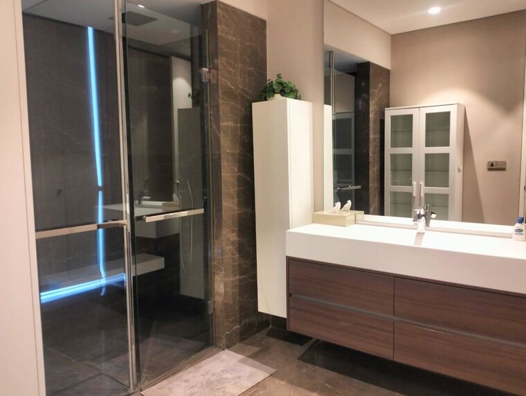 Bathroom, panchshil-trump-towers 5 Bedroom 6094 Sq.Ft. Apartment In Kalyani Nagar Pune 10586652