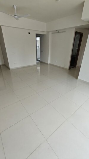 Room in 3 BHK Apartment at Godrej Air Sector 85, Sector 85 – for Sale