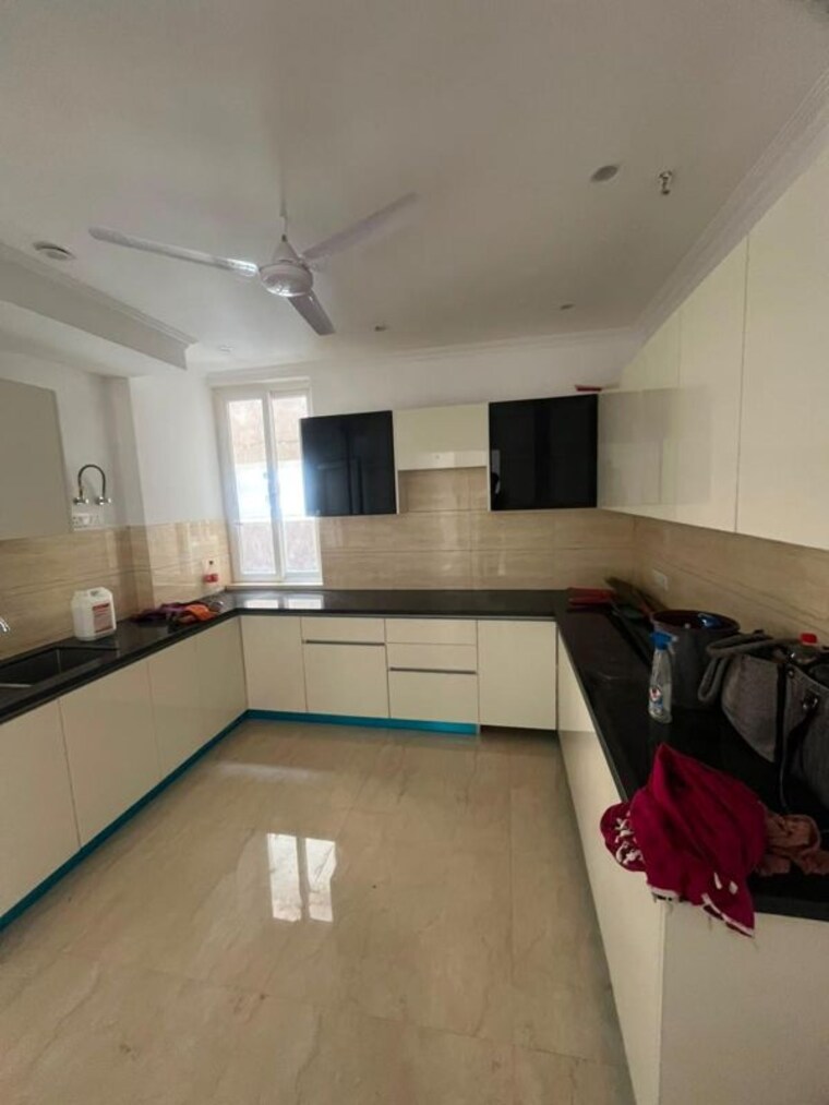 Kitchen, omaxe-new-chandigarh 4 Bedroom 2800 Sq.Ft. Apartment In North Mullanpur Chandigarh 10586710