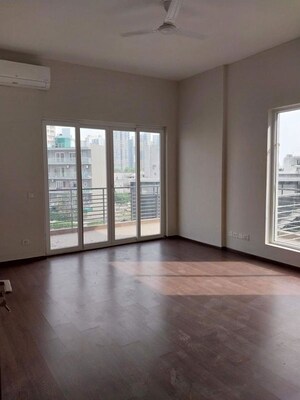 Room in 3 BHK Apartment at Mapsko Royale Ville, Sector 82 – for Sale
